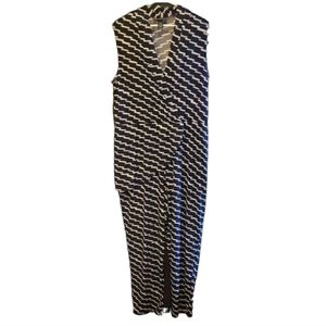 Lane Bryant Black and White Sleeveless Full Length Jumper Size 18/20